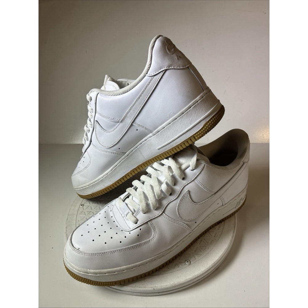Nike Air Force 1 Gum Sole Triple White Sneakers D12739-100 Mens Sz. 13 (BD4)
